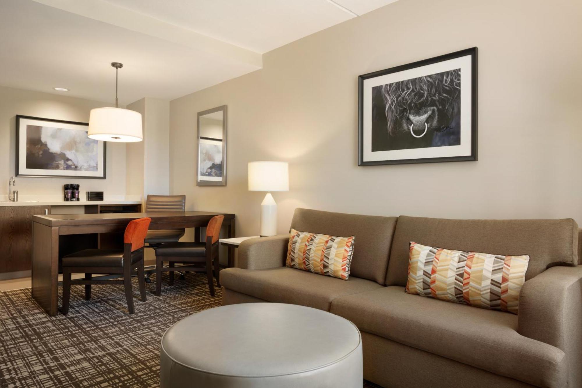 Embassy Suites Oklahoma City Downtown/Medical Center Exteriör bild