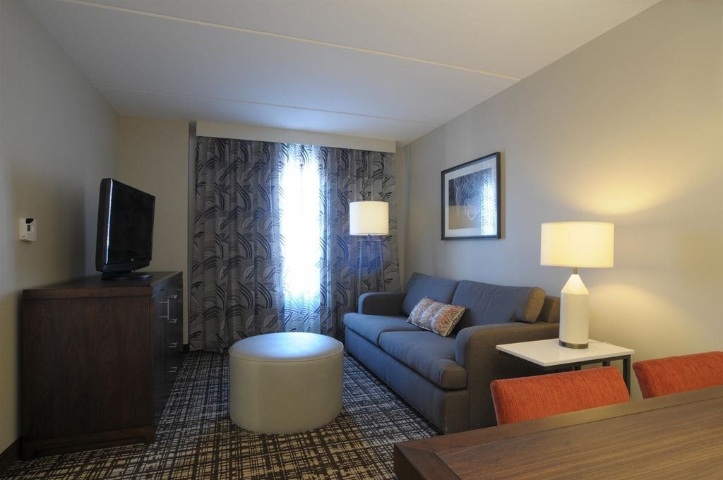 Embassy Suites Oklahoma City Downtown/Medical Center Rum bild